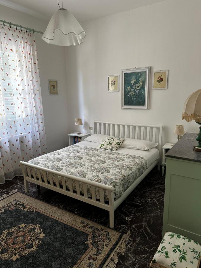 La Casa Dei Due Aranci Villa Албисола Супериоре Екстериор снимка