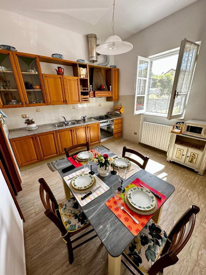 La Casa Dei Due Aranci Villa Албисола Супериоре Екстериор снимка